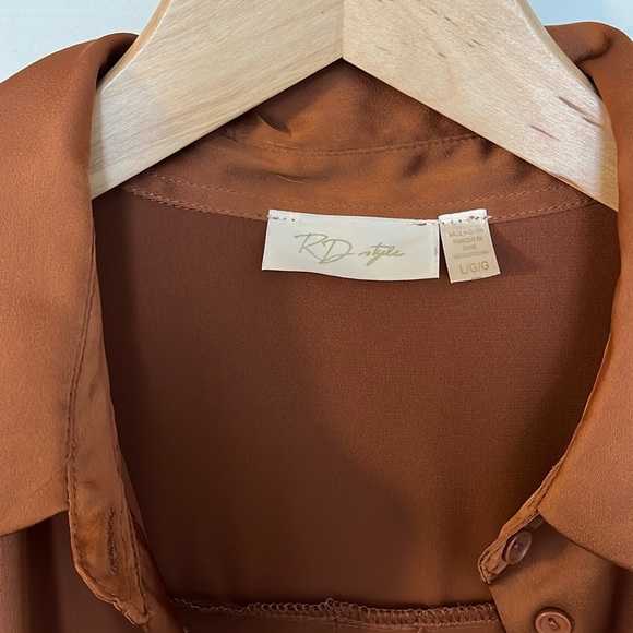 BB Dakota brown Satin Shirt, Size Large - Picture 3 of 4